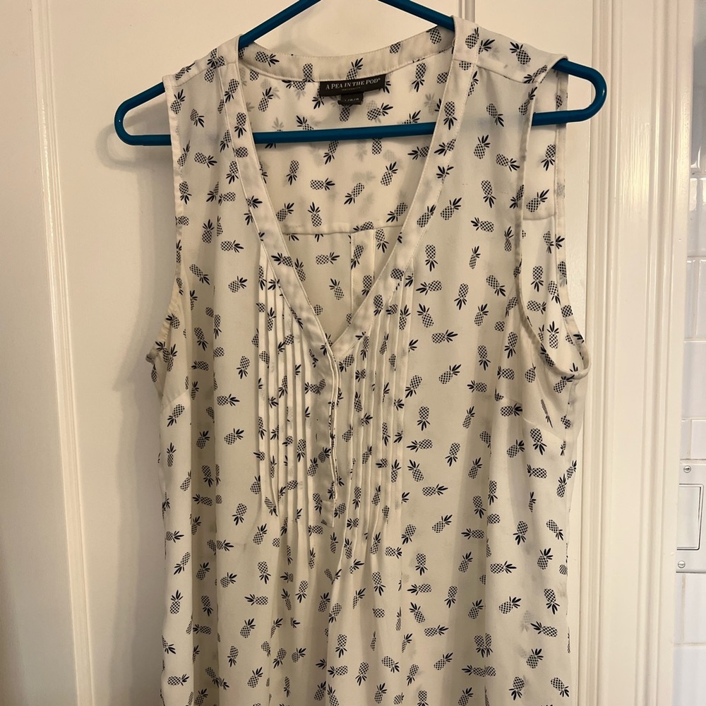 Pineapple sleeveless maternity blouse Pea in the Pod
